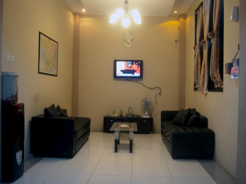 Wisma Cahaya Abadi Guest House Balikpapan  Exterior photo
